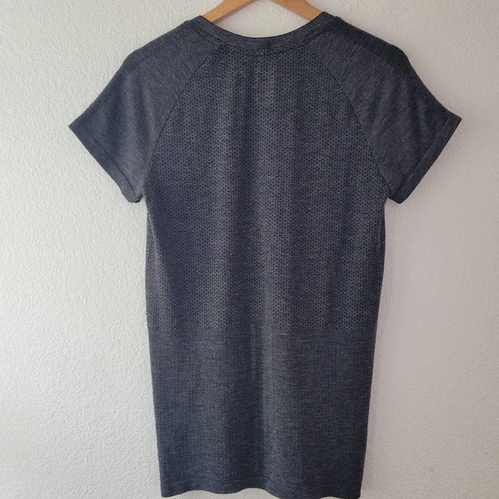 Adidas Women's Charcoal Gray Primeknit Running Top Size Large | Activewear VGUC - Picture 7 of 8